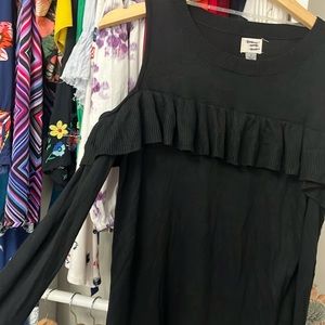 Womens black pull over sweater with cut off shoulders. size S